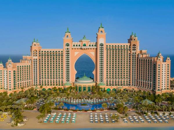 Dubai & Abu Dhabi tailor made holiday