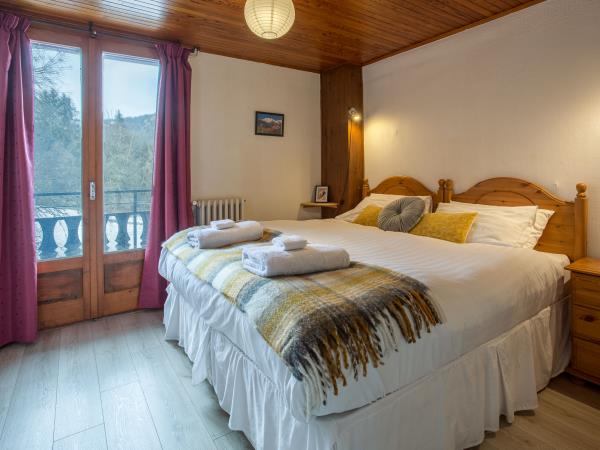 French Alps self guided walking holiday