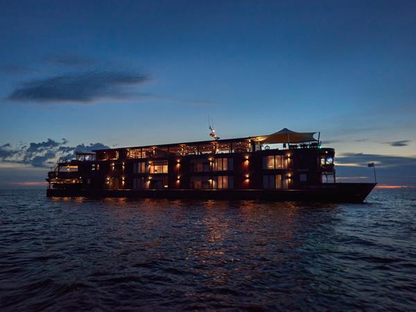 Mekong cruise in Vietnam & Cambodia