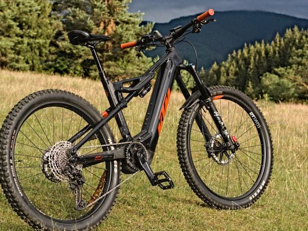 Electric bike holiday in Bulgaria