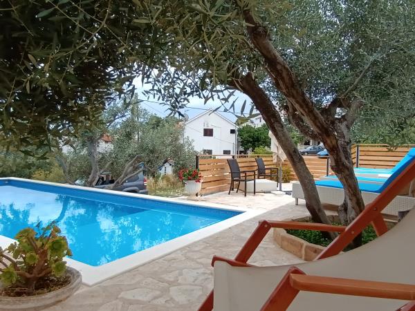 Vis Island activity holiday in Croatia