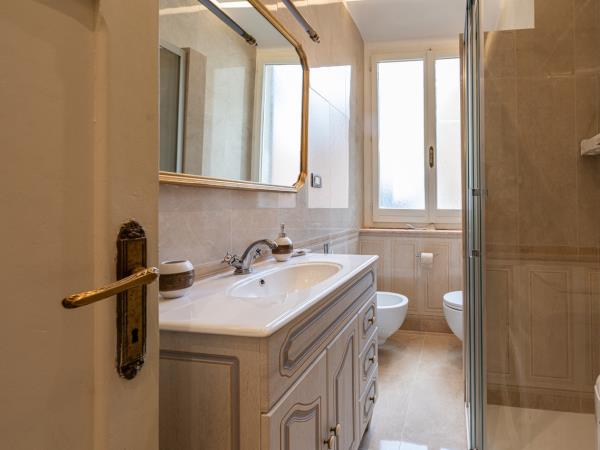 Perugia accomodation in Italy, sleeps 6