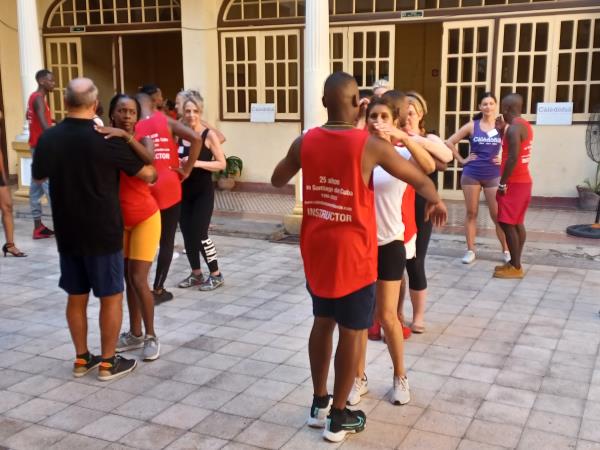Cuba salsa dance holiday