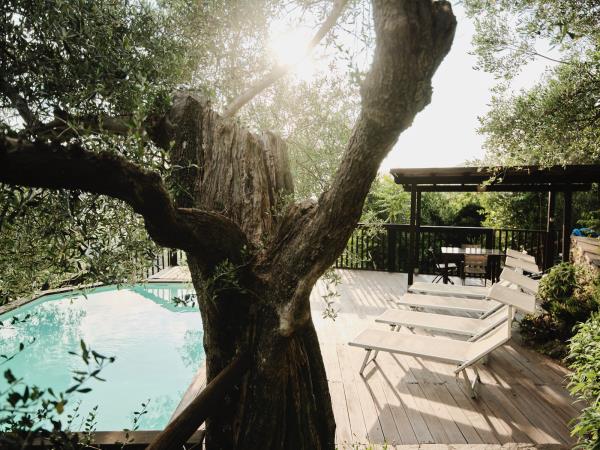 Tuscany farmhouse accommodation, Italy