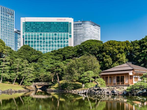 Japan small group holiday by bullet train