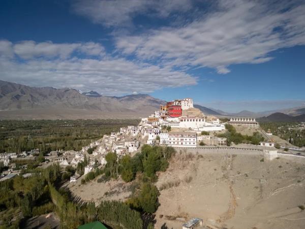 Ladakh self drive expedition in India