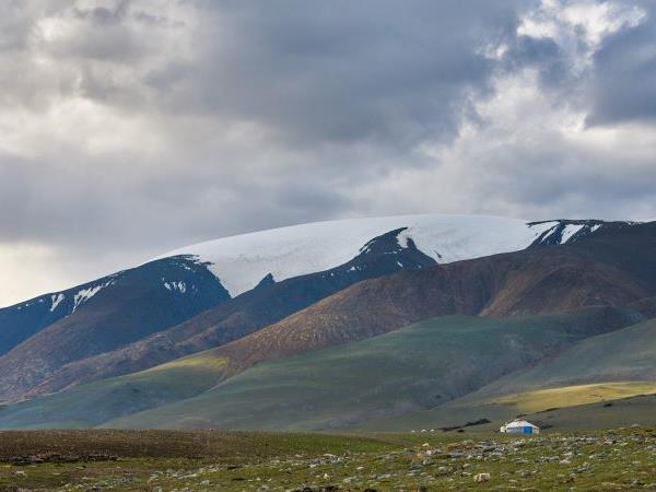 Altai Mountains overland adventure, 28 days