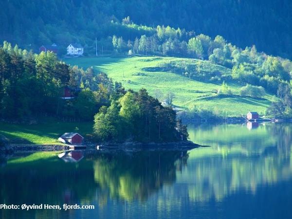 Fjords hiking holiday, Norway