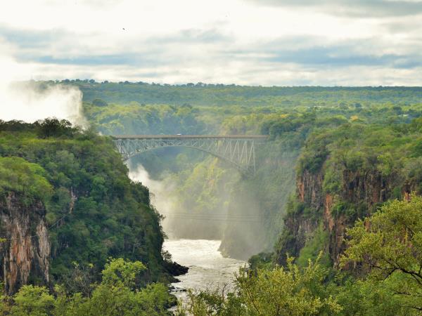 Botswana and Zimbabwe safari holiday