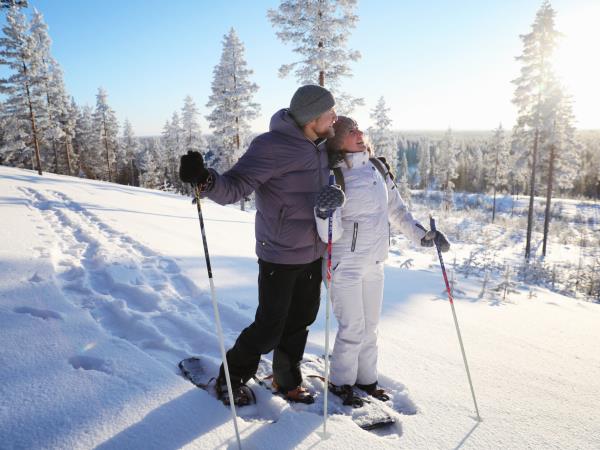 Family winter activity week in Finland