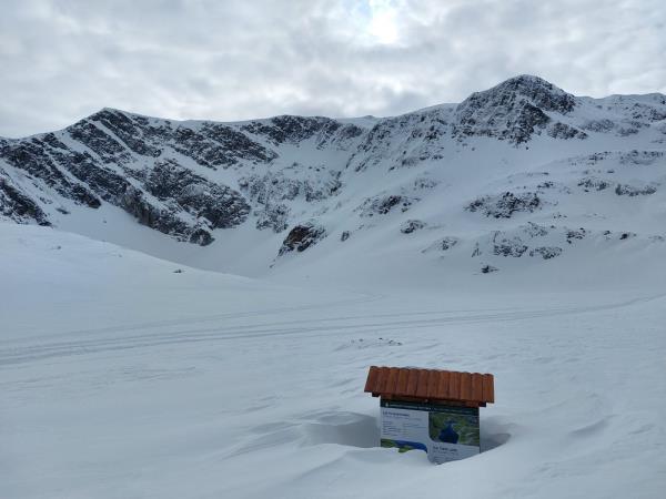 Yoga and ski or snowboard in Bulgaria holiday