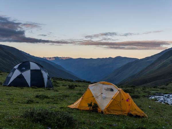 Minya Konka Mountain trek in Sichuan, China 