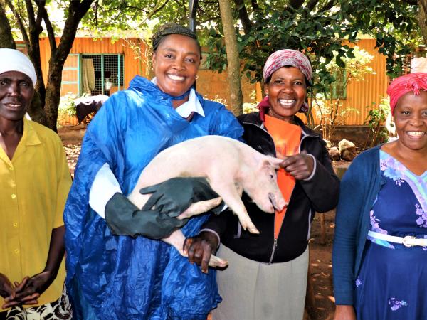 Kenya cultural tour, family ties