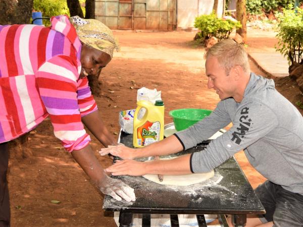 Kenya holiday supporting community projects