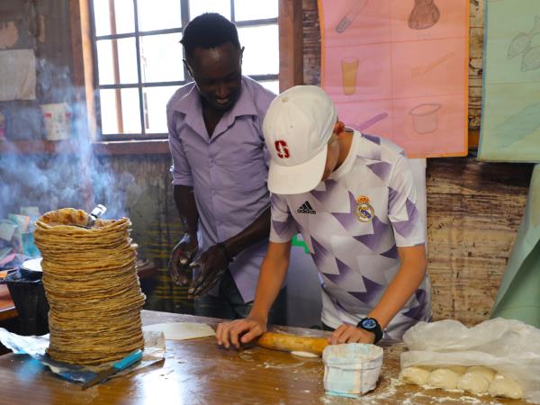 Kenya holiday supporting community projects