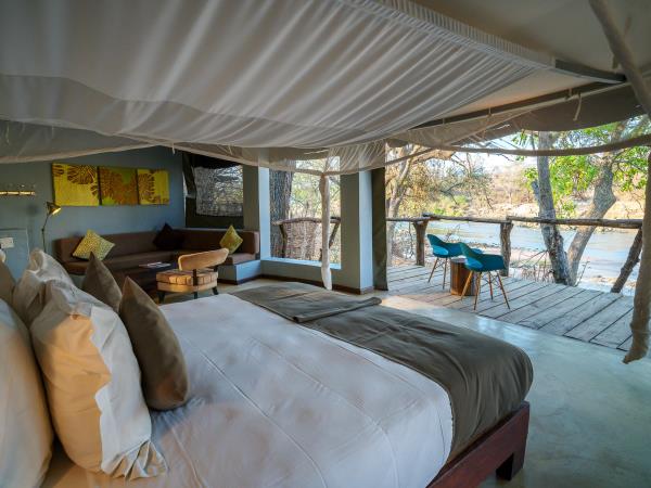 Malawi safari and lake adventure holiday