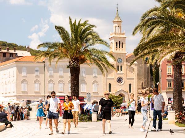 Dalmatian Island cruise and cycling holiday, Croatia