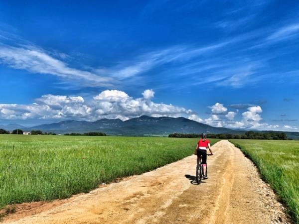 Accessible cycling holiday in Spain