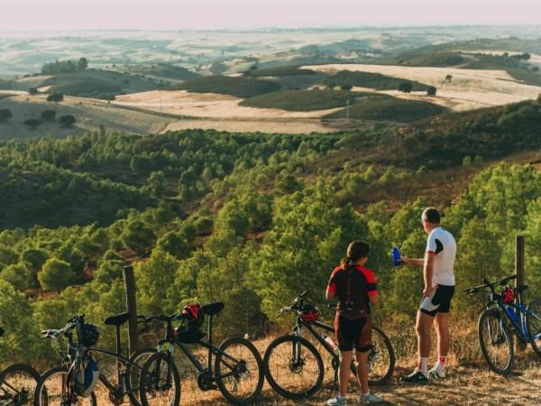 Alentejo heritage bike tour, Portugal