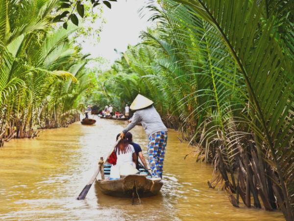 Vietnam family adventure holiday, 14 days