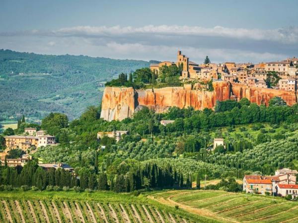 Tuscany & Umbria cultural tour