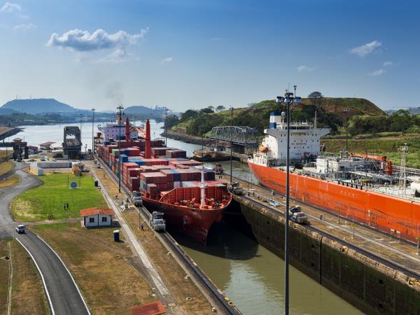 Panama Canal to Caribbean tour