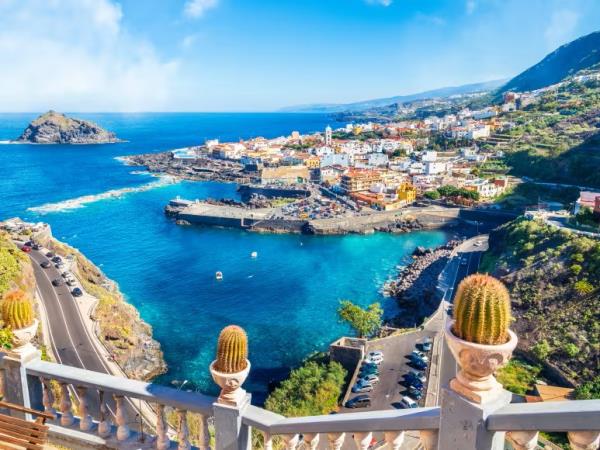 Tenerife and La Gomera walking holiday, Spain
