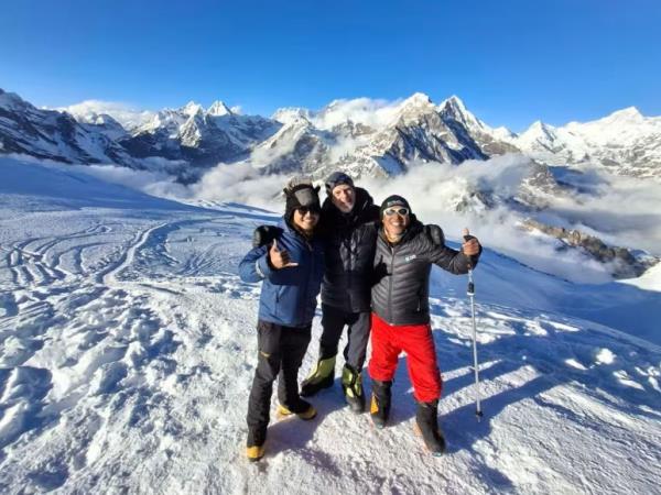 Mera Peak trekking holiday, Nepal