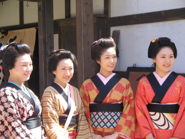 Family Japan highlights tour on a Shoestring 
