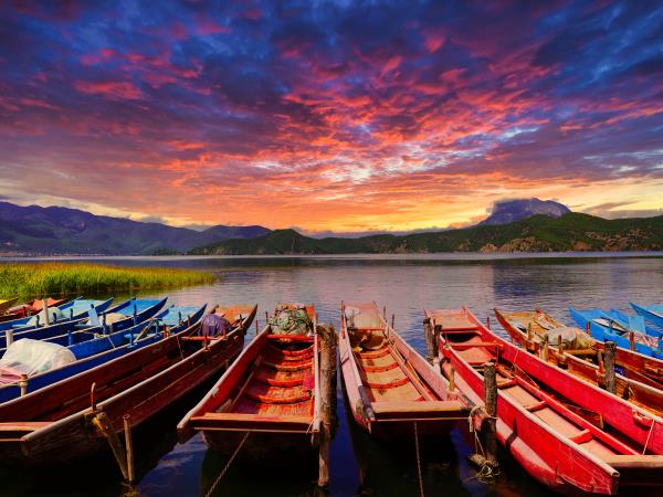 Yading holy trek in Yunnan and culture tour