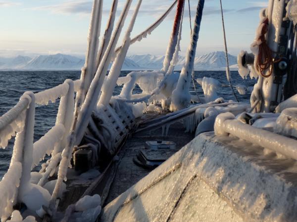 Svalbard sail & ski holiday