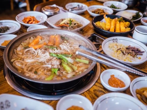 South Korea small group tours 