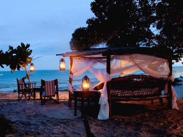 Family safari and beach holidays in Kenya
