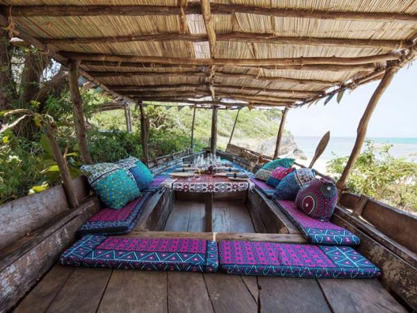 Family safari and beach holidays in Kenya