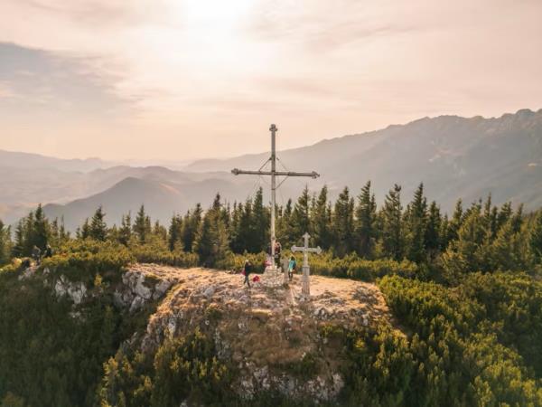 Hiking holiday in the Transylvanian Alps, Romania