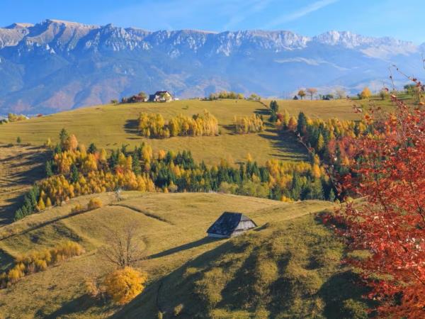 Hiking holiday in the Transylvanian Alps, Romania