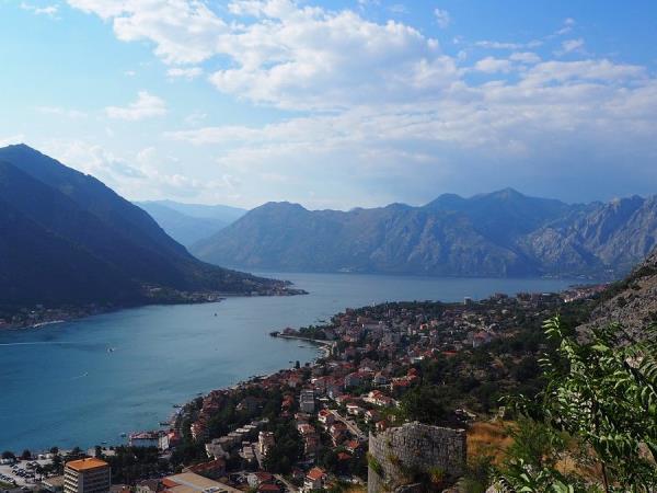 Hiking and nature holiday in Bosnia & holiday in Montenegro