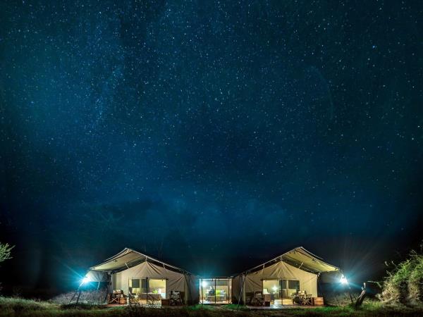 Tanzania fly in safari and beach