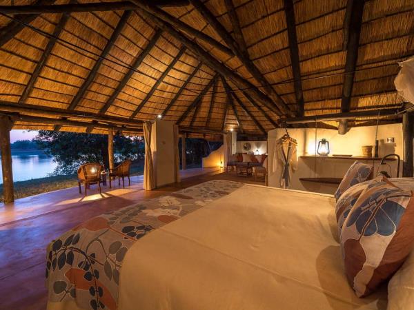 Mobile walking safari in Zambia