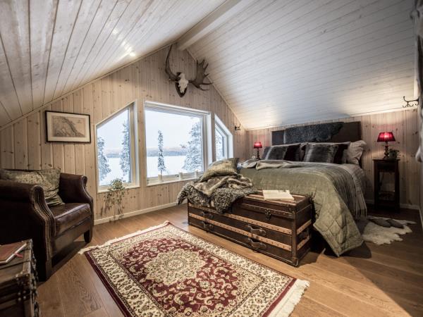 Luxury Arctic Lodge holiday