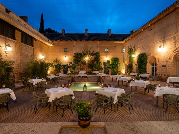 Singing holiday in La Mancha, Spain