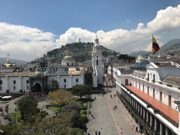 Ecuador highlights & Galapagos island hopping holiday