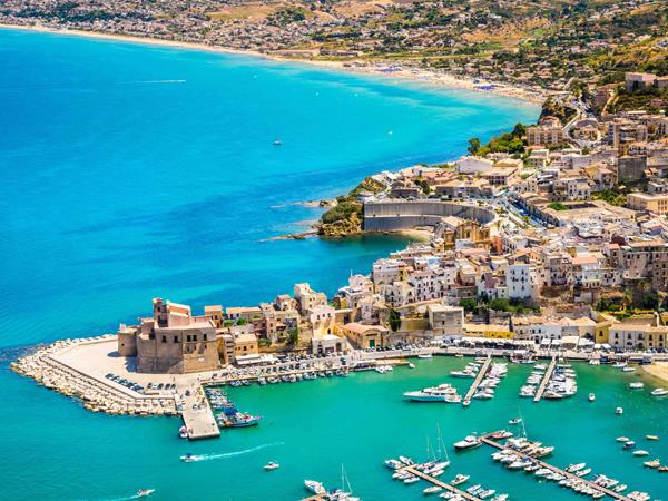 Malta to Naples small ship cruise 
