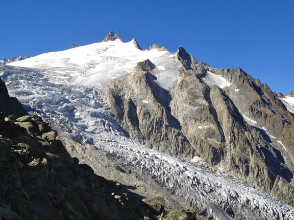 Womens only Tour du Mont Blanc guided walking holiday