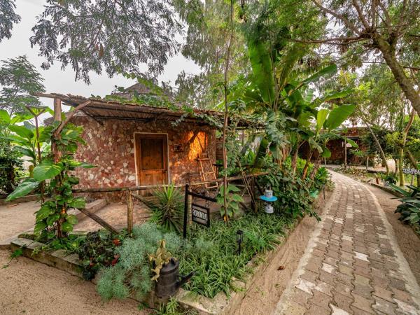 Teaching holiday in rural Tanzania