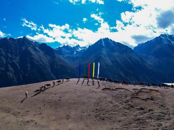 Bhutan royal highland festival holiday