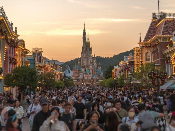 China family holiday with teenagers 