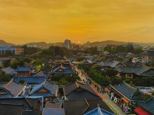 Southwest Korea tour, culture and coast
