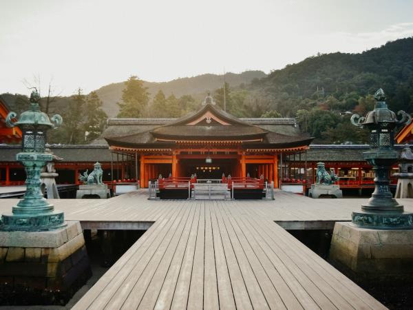 Japan guided luxury adventure holiday