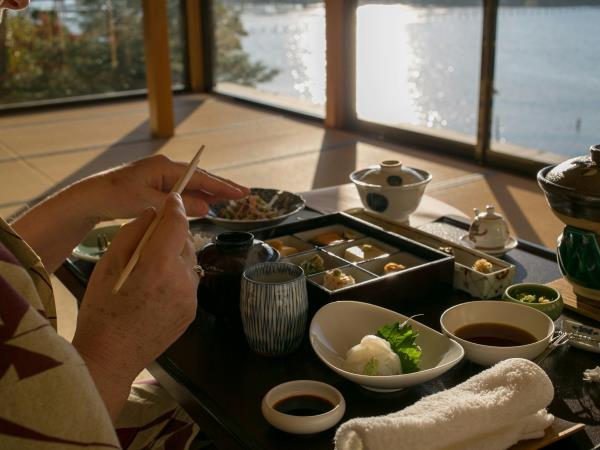 Japan guided luxury adventure holiday